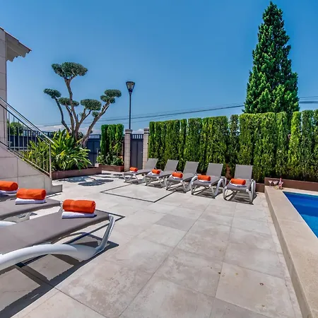 Hébergement de vacances With Private Pool